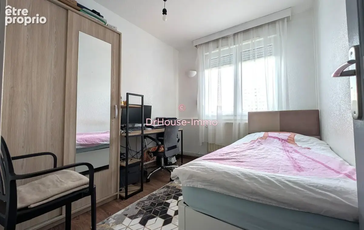 Appartement 5 pièces 75 m² à vendre à Laxou (54520) - photo 5