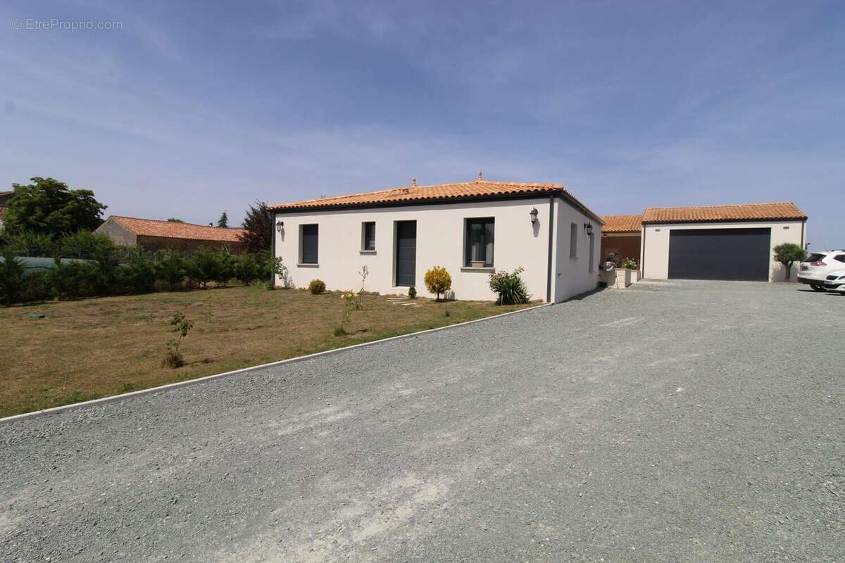 Maison 122 m² à Migre  - photo 2