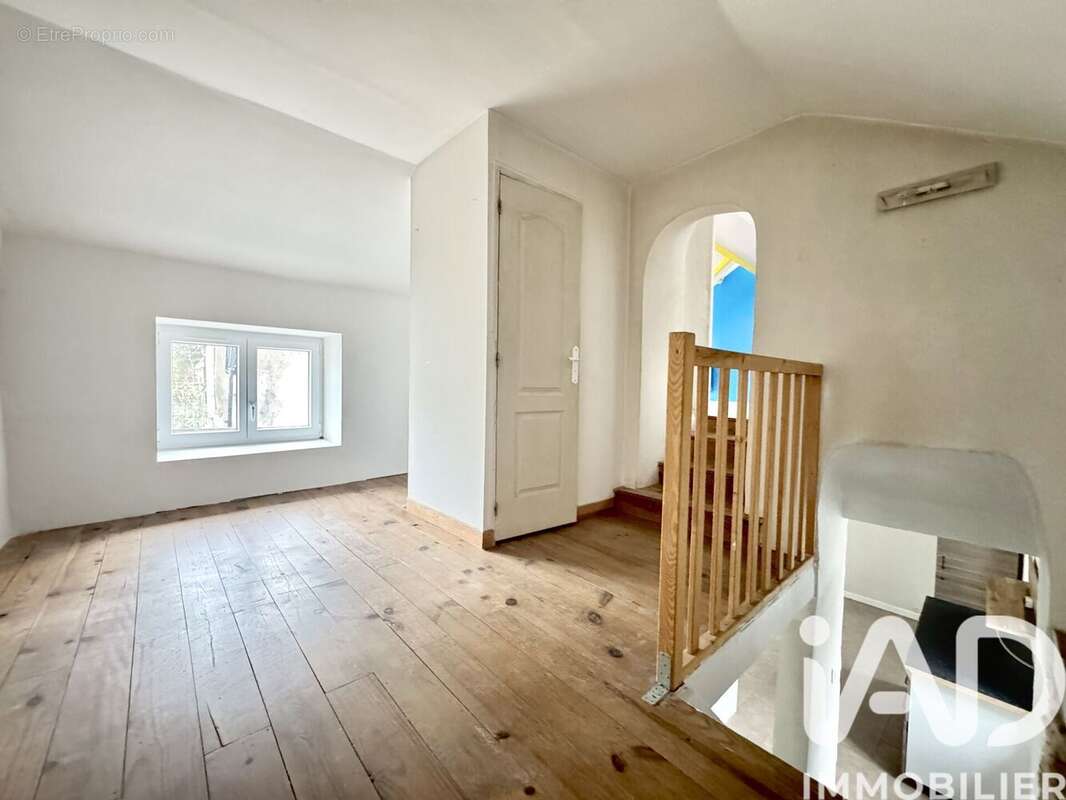 Photo 6 - Maison à SAINT-GERMAIN-LES-CORBEIL