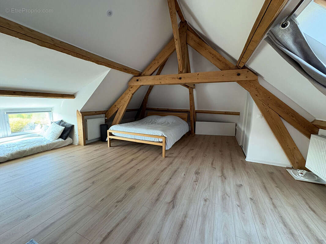 Maison à FONTAINE-LE-PORT