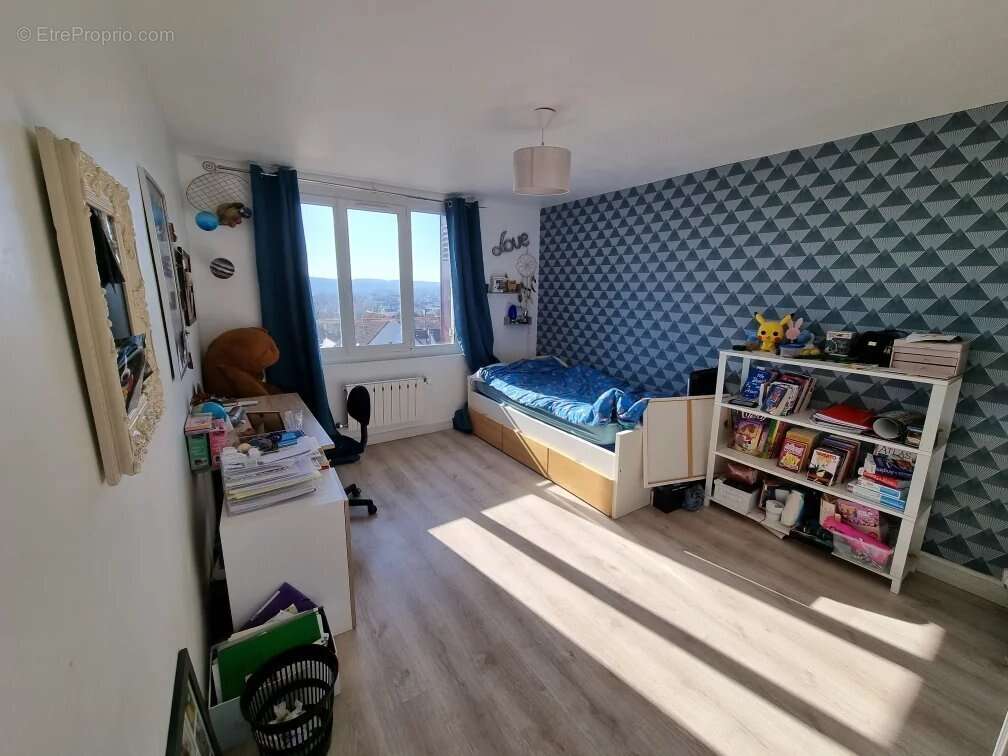 Maison à COULOMMIERS