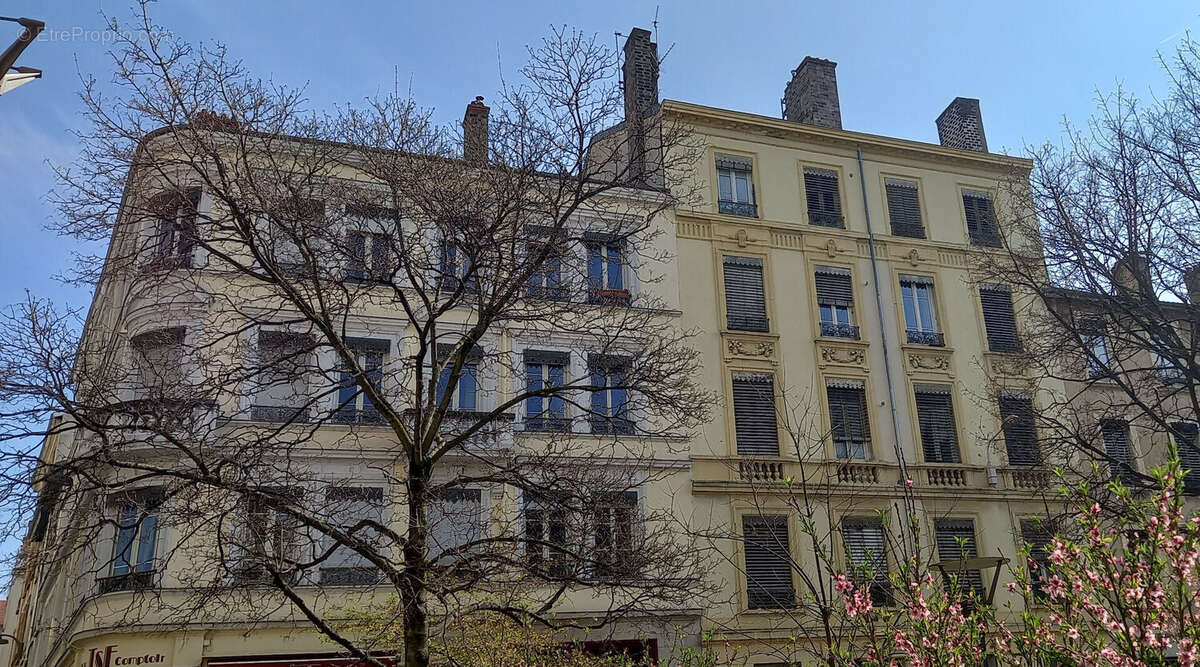 Appartement à LYON-7E