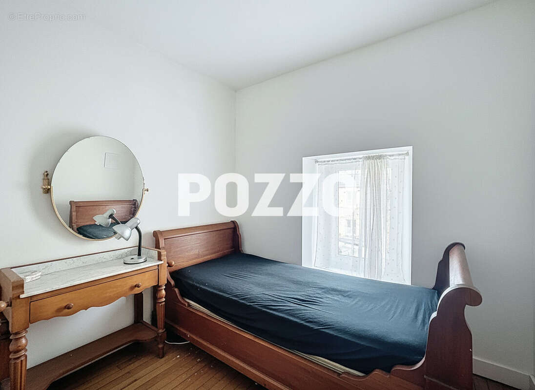 Maison à SAINT-MAURICE-EN-COTENTIN