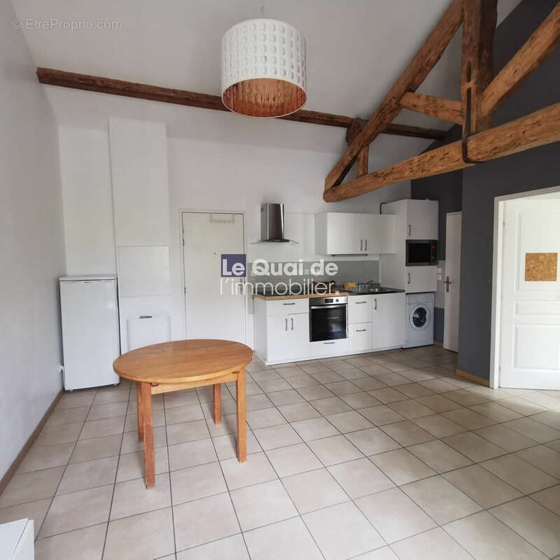 Appartement à LE PONT-DE-CLAIX