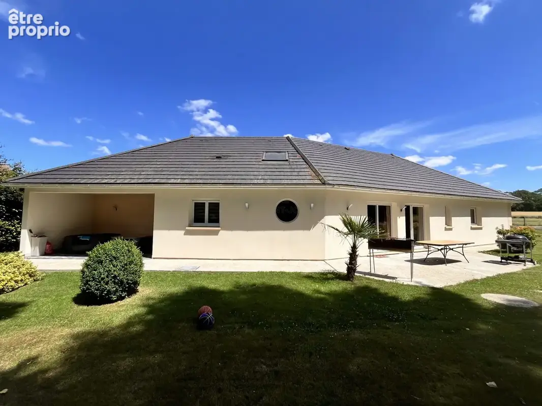 Maison à YERVILLE