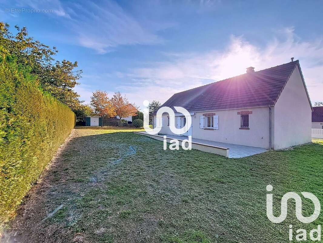 Photo 4 - Maison à LURY-SUR-ARNON