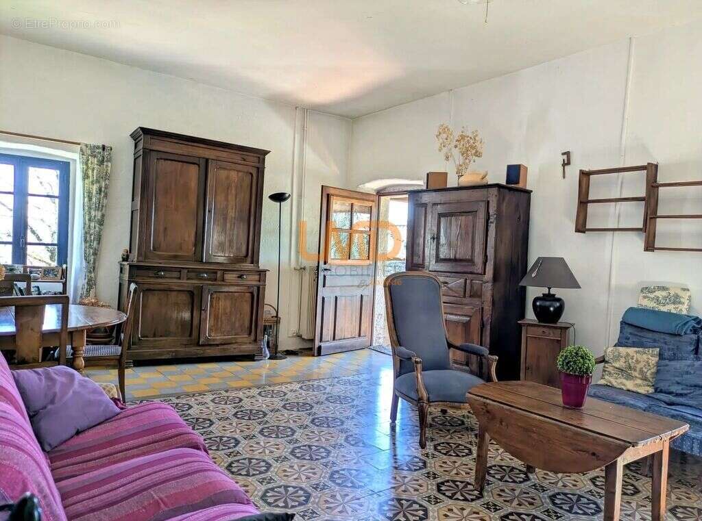 Maison à SAINT-ALBAN-AURIOLLES