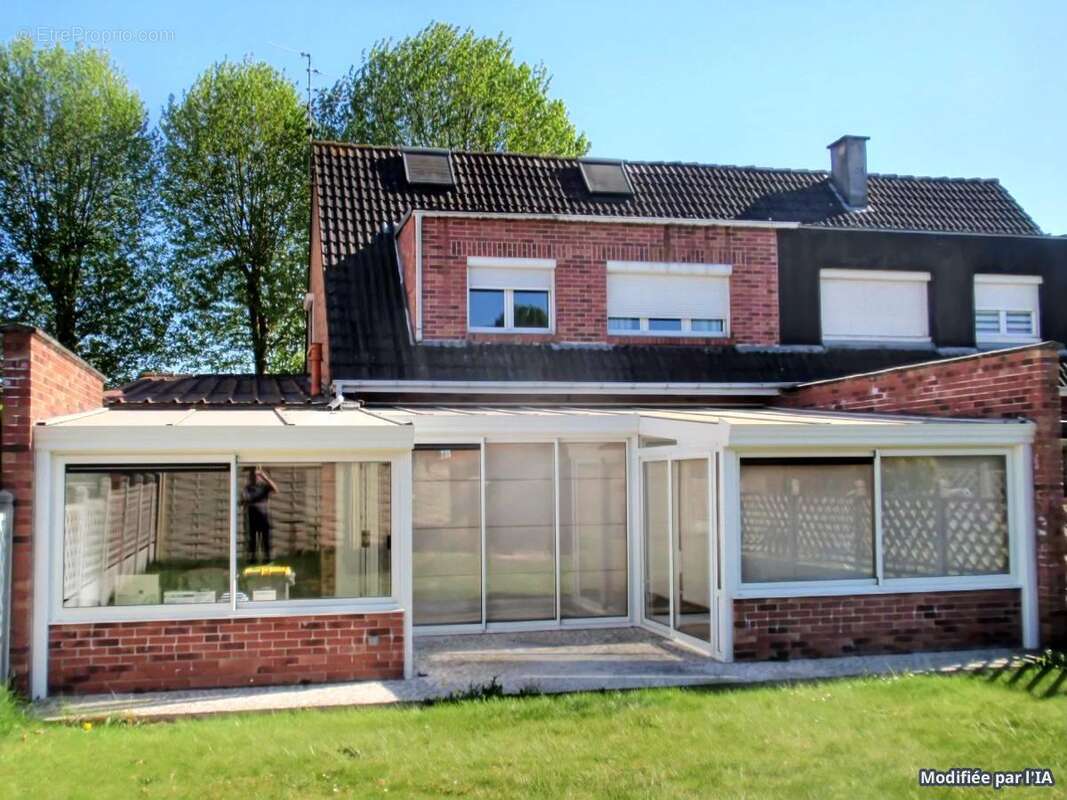 Maison 138 m² à Montigny-En-Gohelle  - photo 7