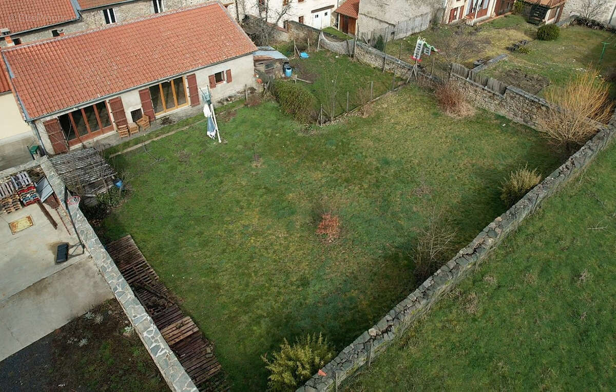 Maison à LA CHAISE-DIEU