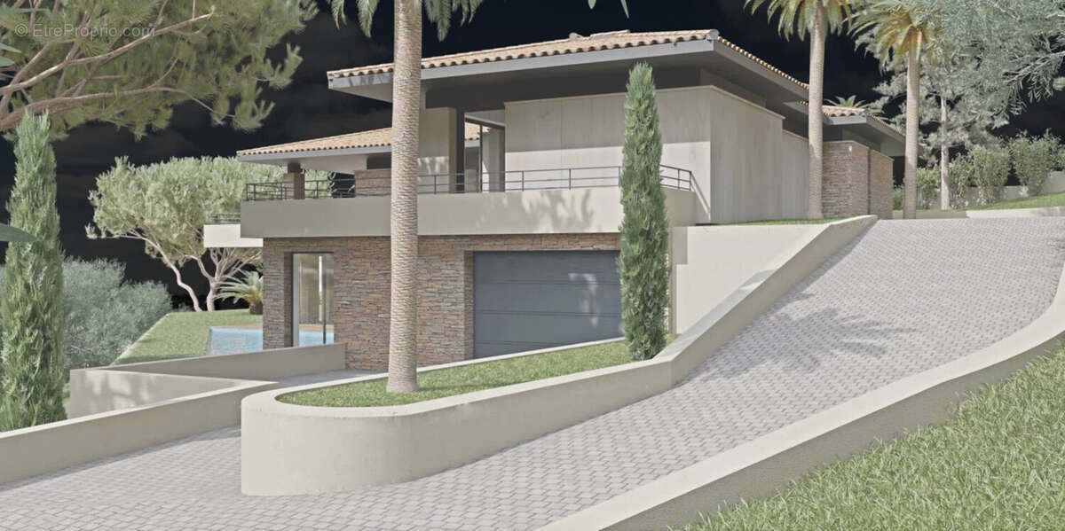 Terrain à SAINTE-MAXIME