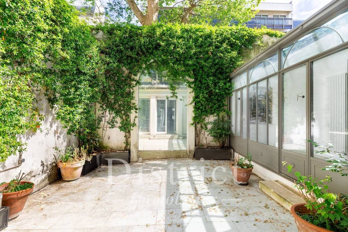Maison à PARIS-17E
