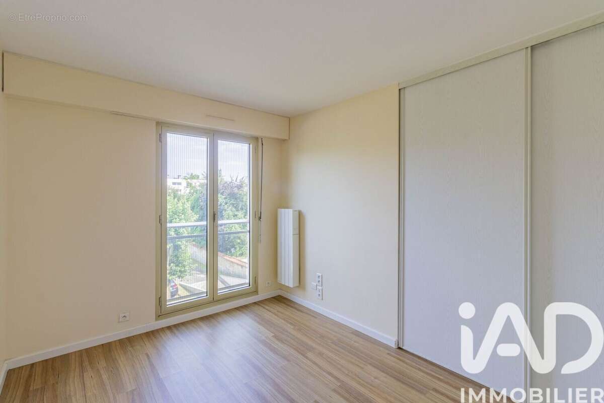 Photo 9 - Appartement à VERSAILLES