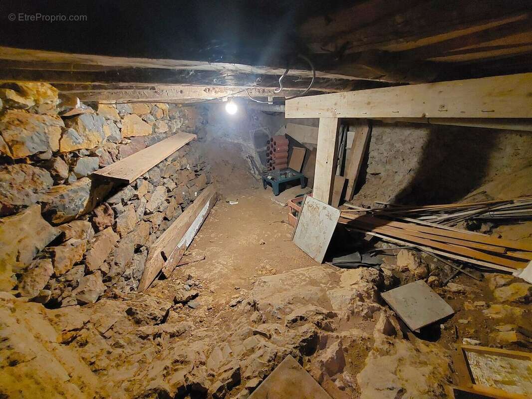 Maison en pierres à un petit prix secteur "proche aspet"... - photo 8