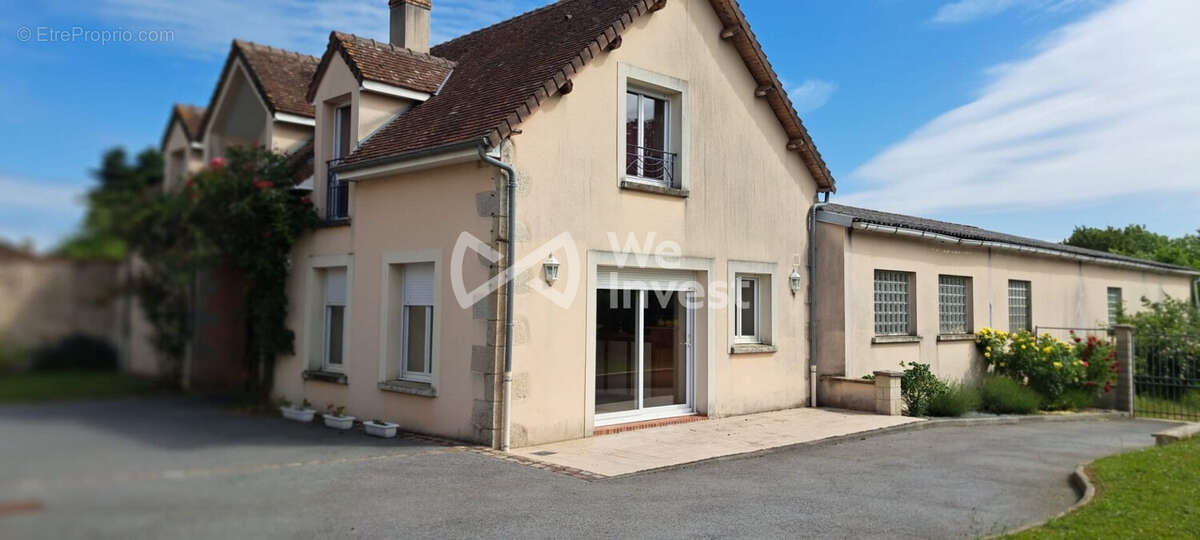 Maison à LA FRESNAYE-SUR-CHEDOUET