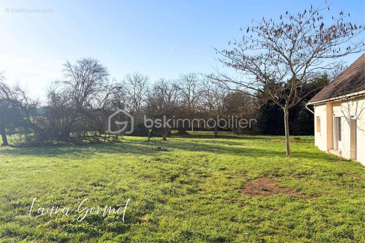 Maison à ROUVRES-LES-BOIS