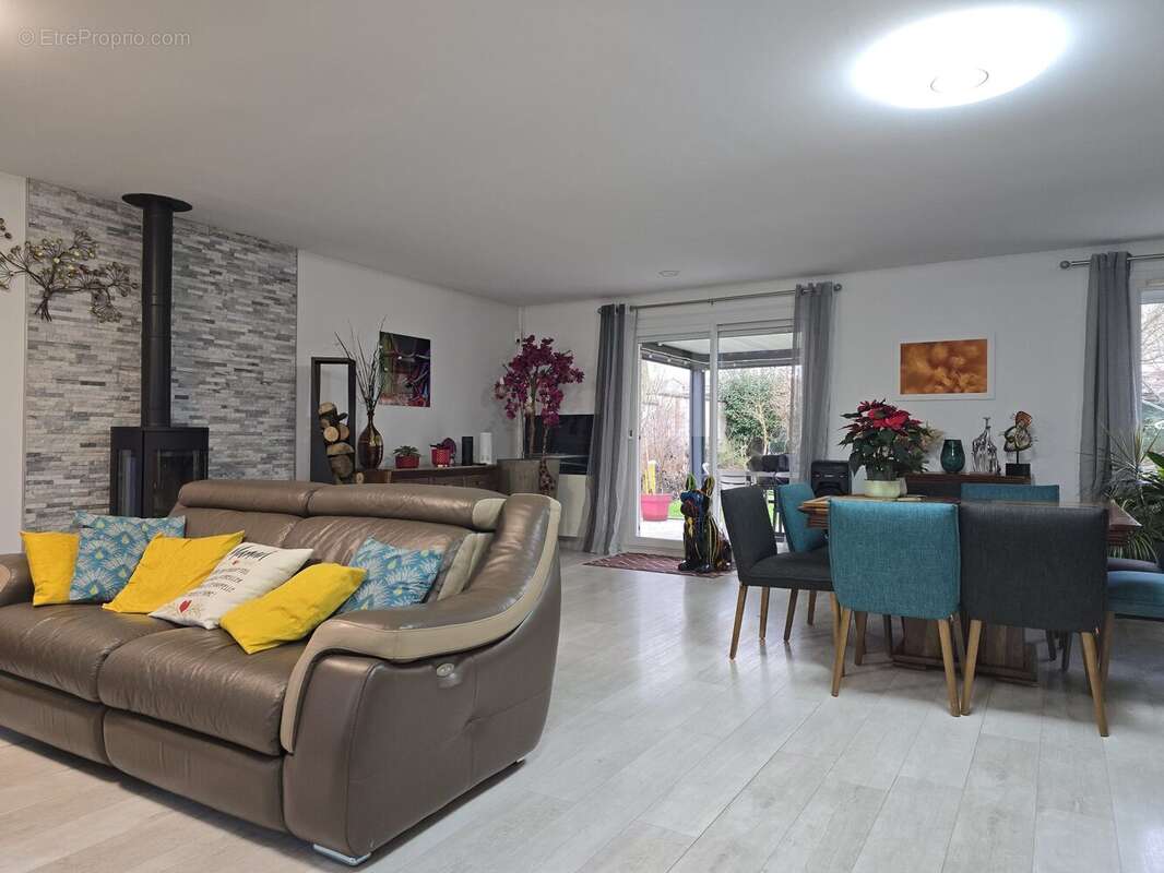 Maison à SAINT-GERMAIN-LES-CORBEIL