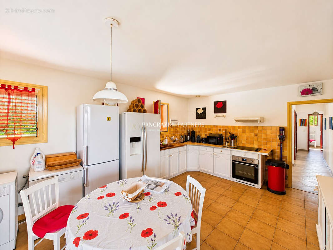 Maison 236 m² à Olmeto  - photo 5