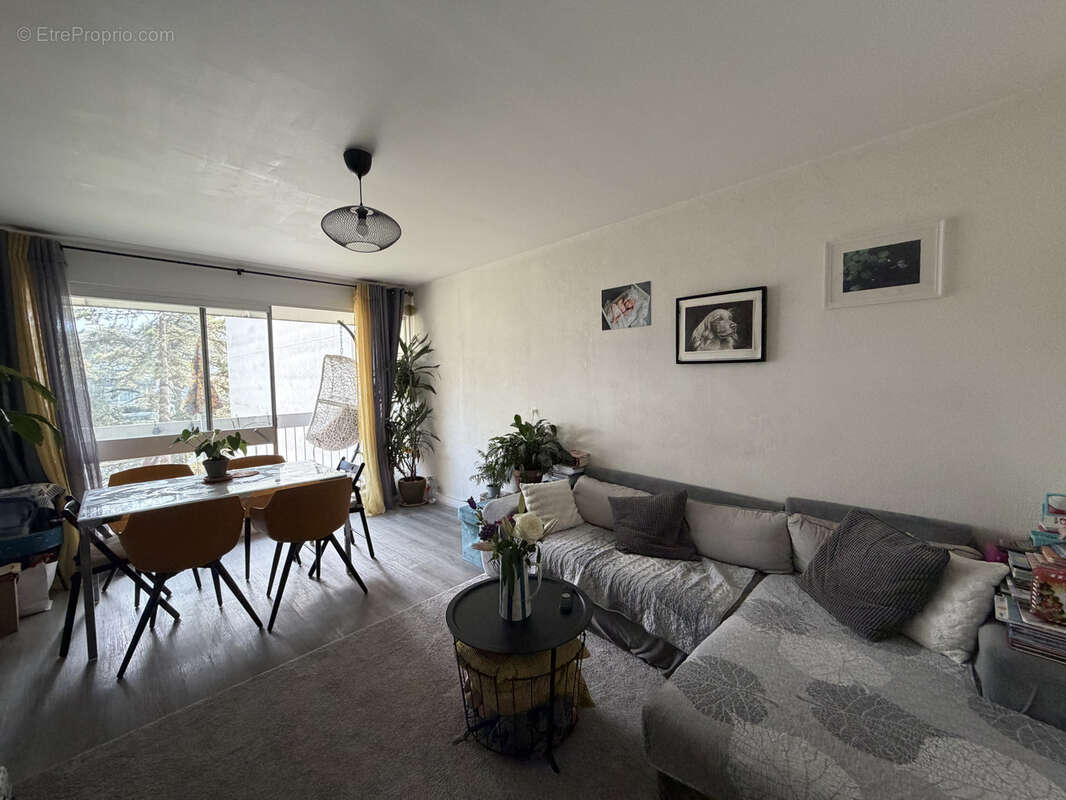 Appartement à JOINVILLE-LE-PONT