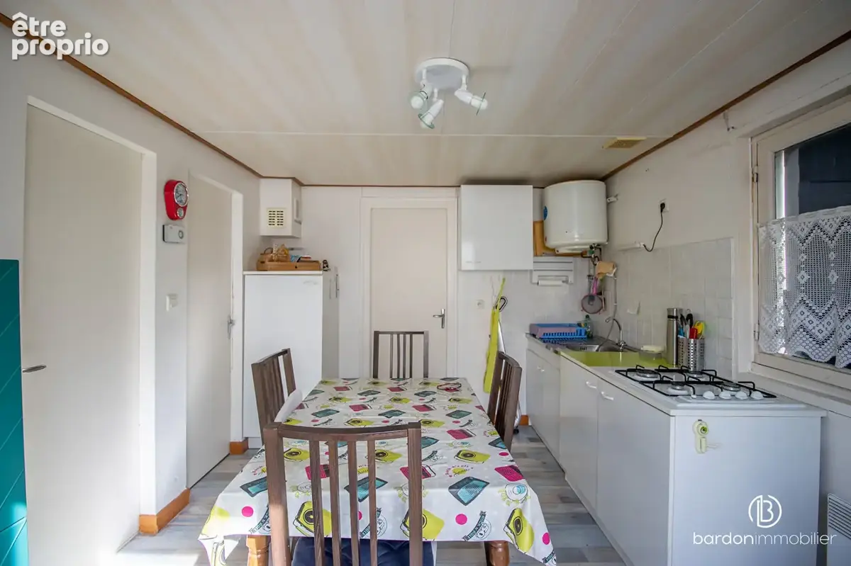 Ensemble immobilier - 86 m² - Bourg de Saint-Gervais - photo 4