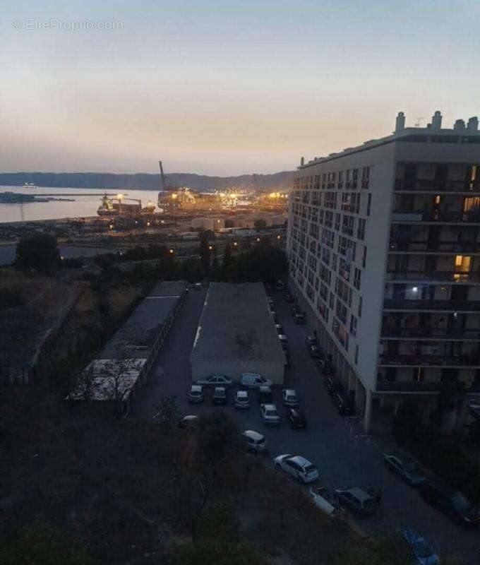 Appartement à MARSEILLE-15E