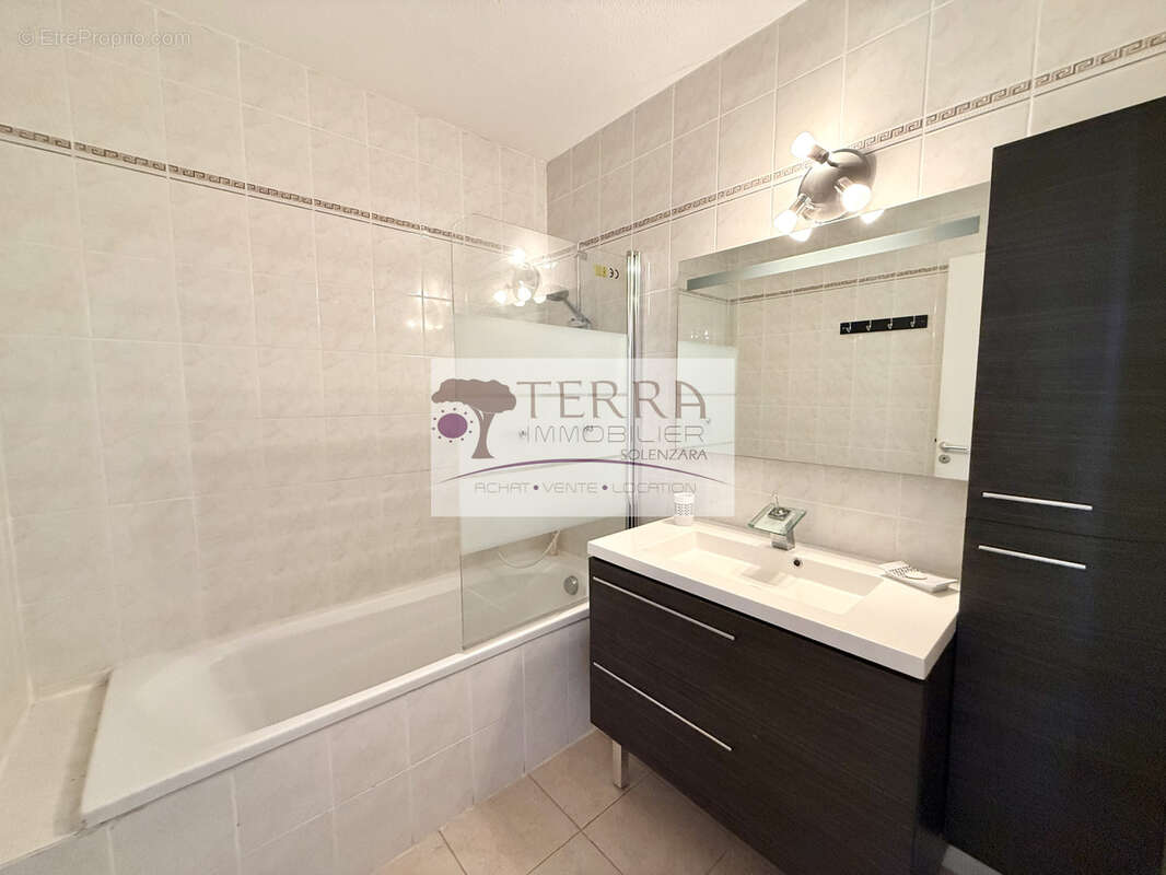 Appartement T4 en duplex de 94 m2 - SOLENZARA - photo 5