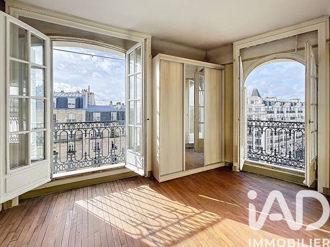 Photo 1 - Appartement à PARIS-11E