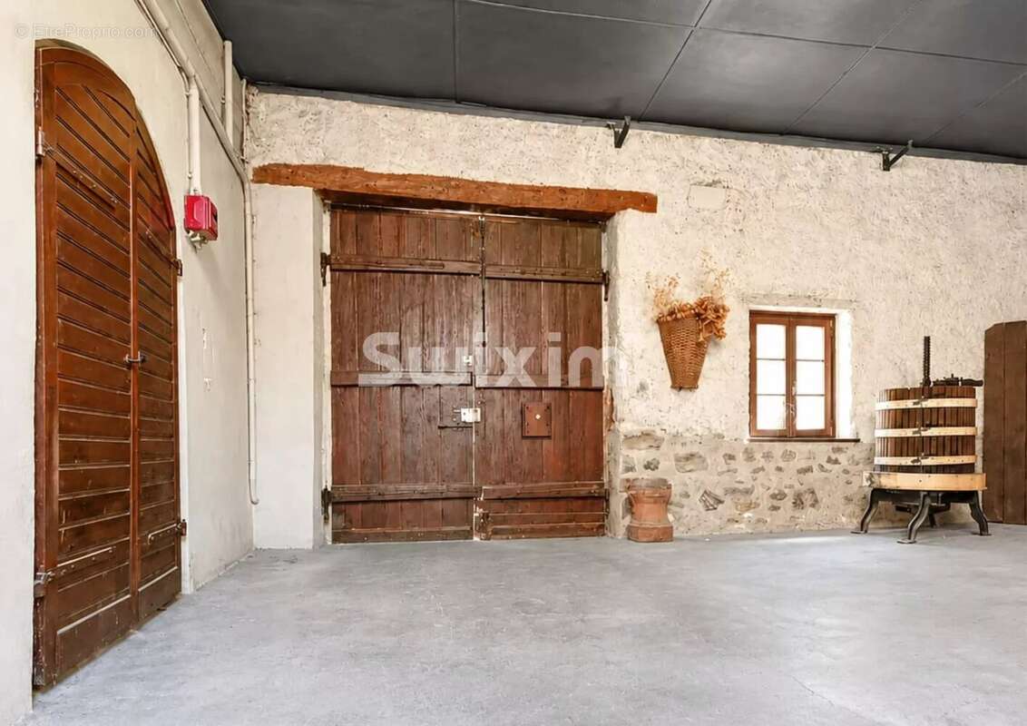 Appartement 4 pièces, trois chambres, combles et stationnement couvert - photo 10