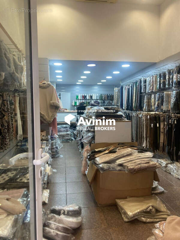 Commerce à MARSEILLE-1E