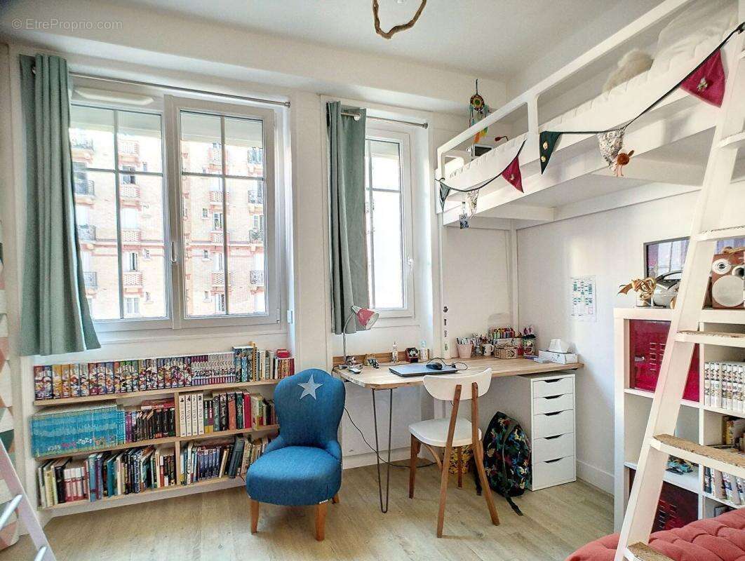 Appartement à ISSY-LES-MOULINEAUX