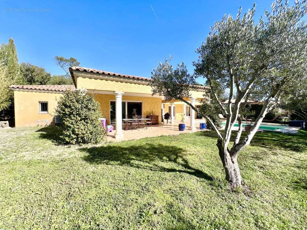 Maison à BRIGNOLES