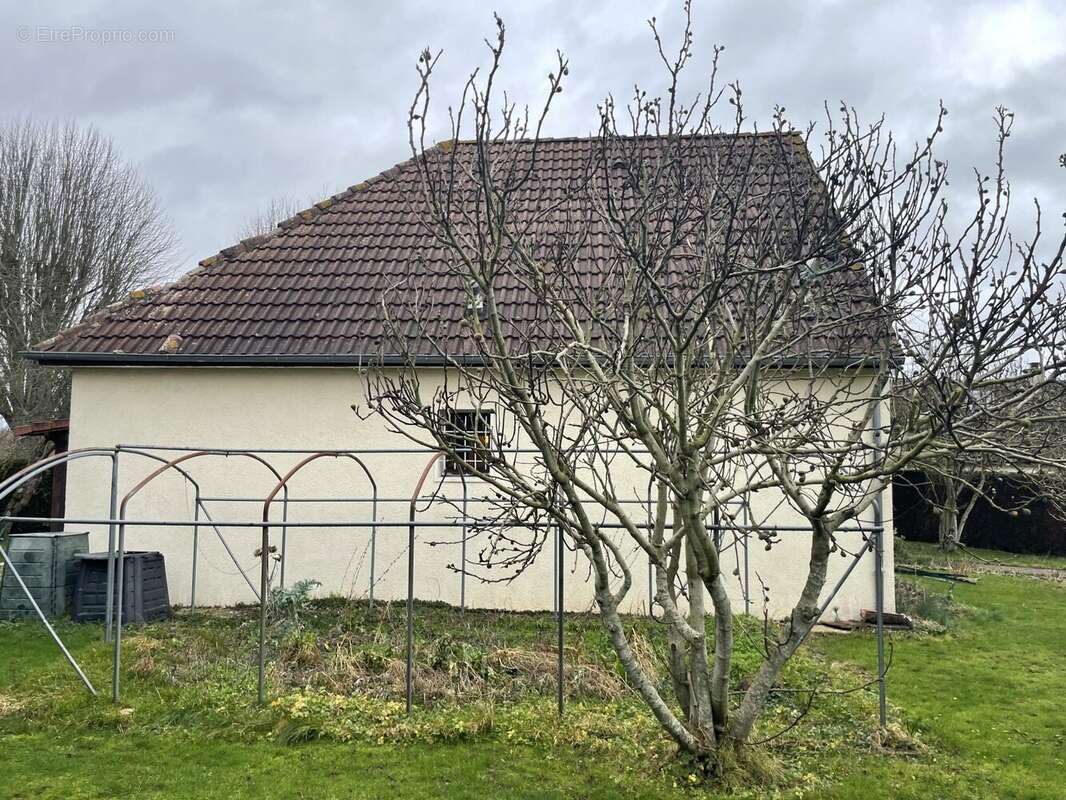 Maison à BERNAY
