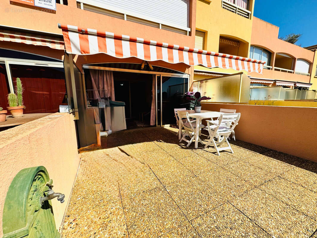 Appartement à LA LONDE-LES-MAURES