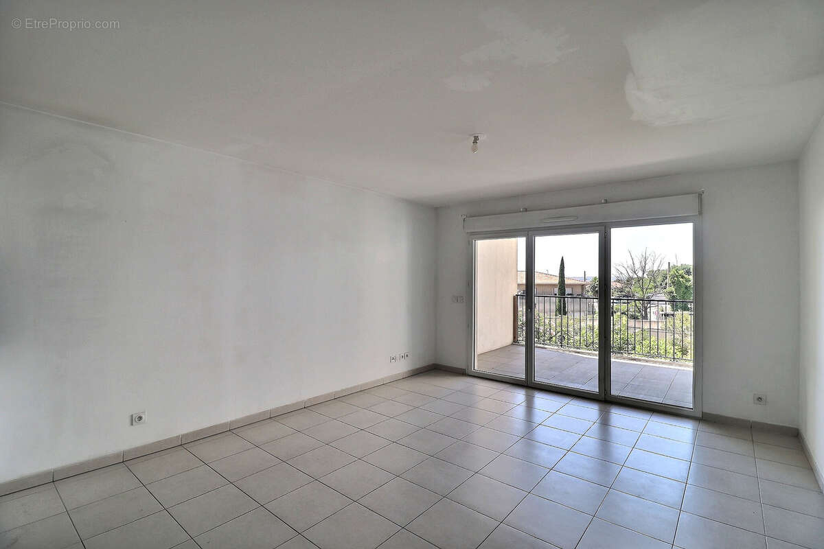 Appartement à MARSEILLE-12E