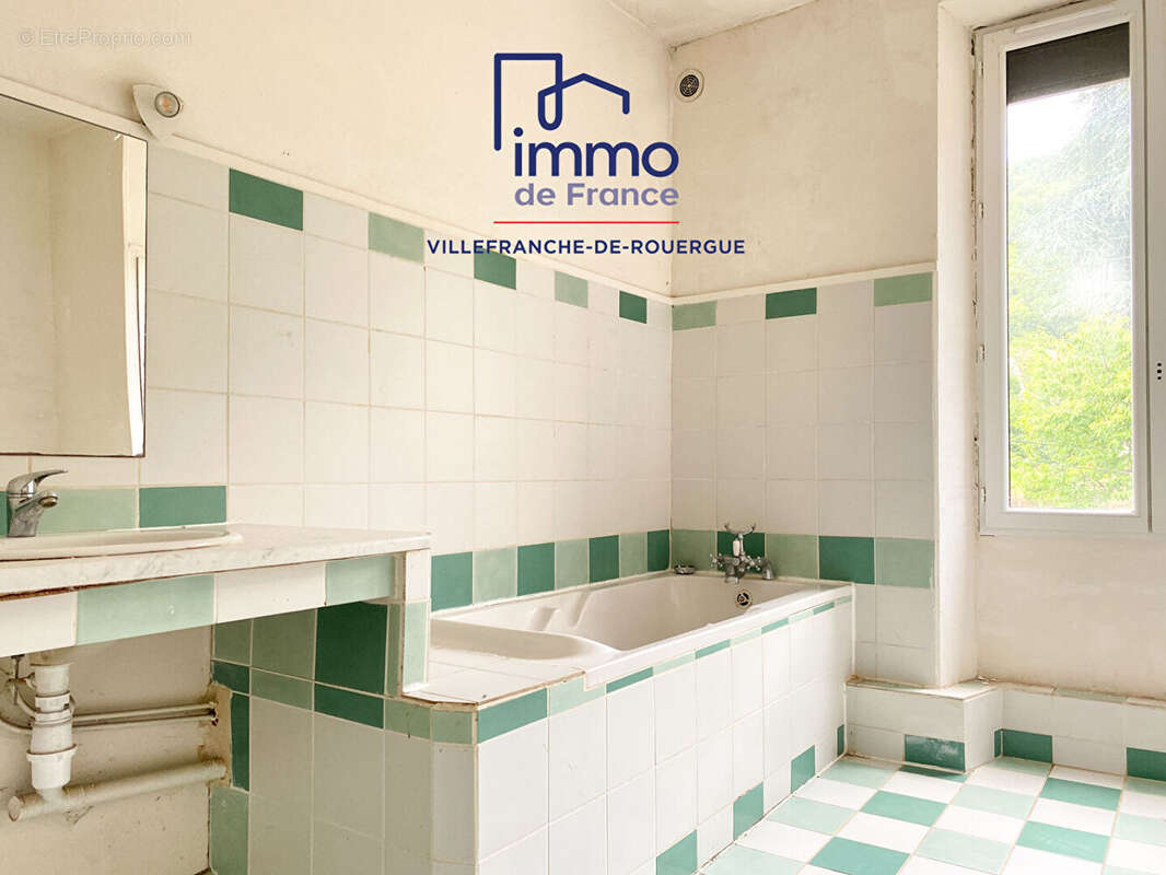 Maison à VILLEFRANCHE-DE-ROUERGUE