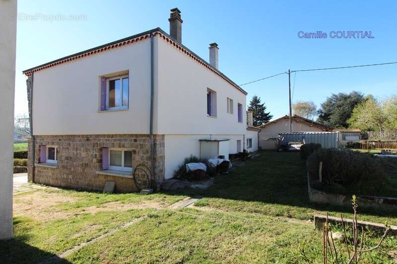 Maison à VERNOUX-EN-VIVARAIS