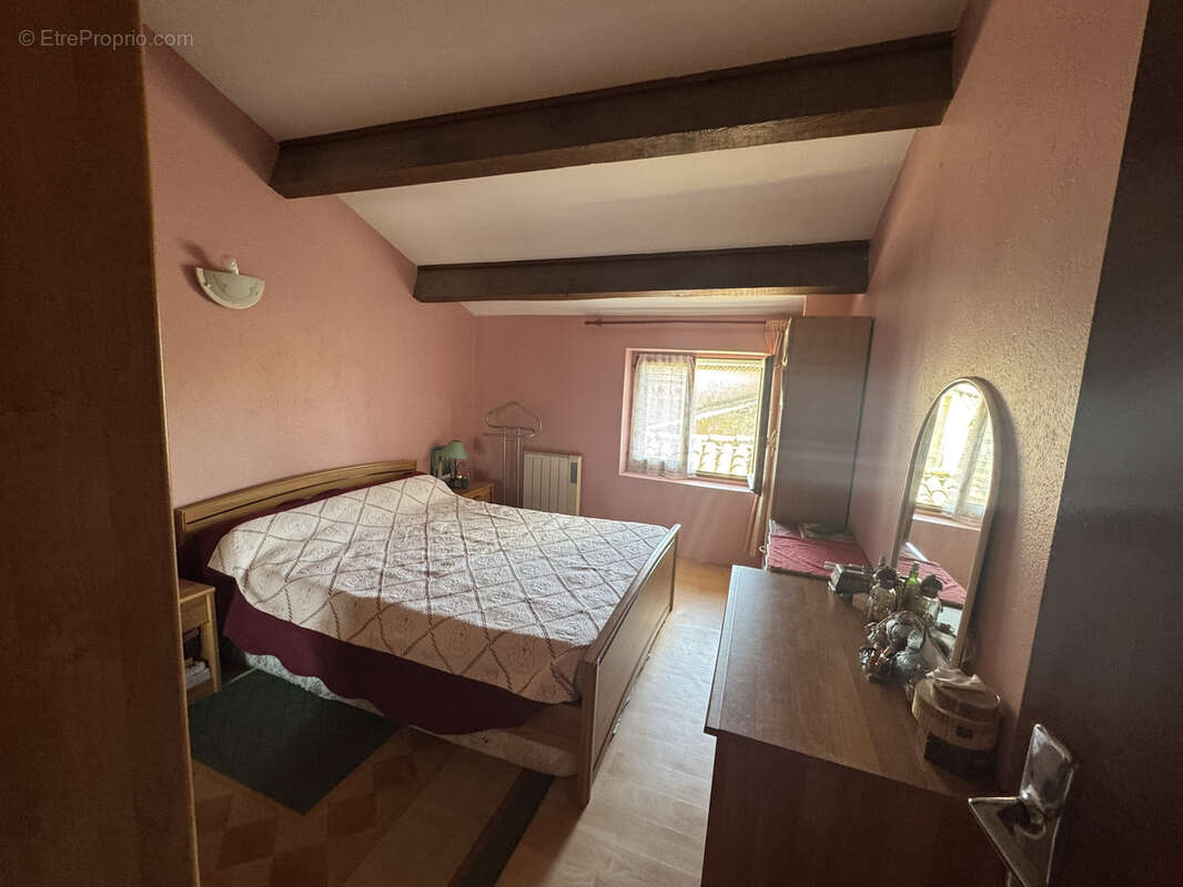 Maison à GRIGNAN