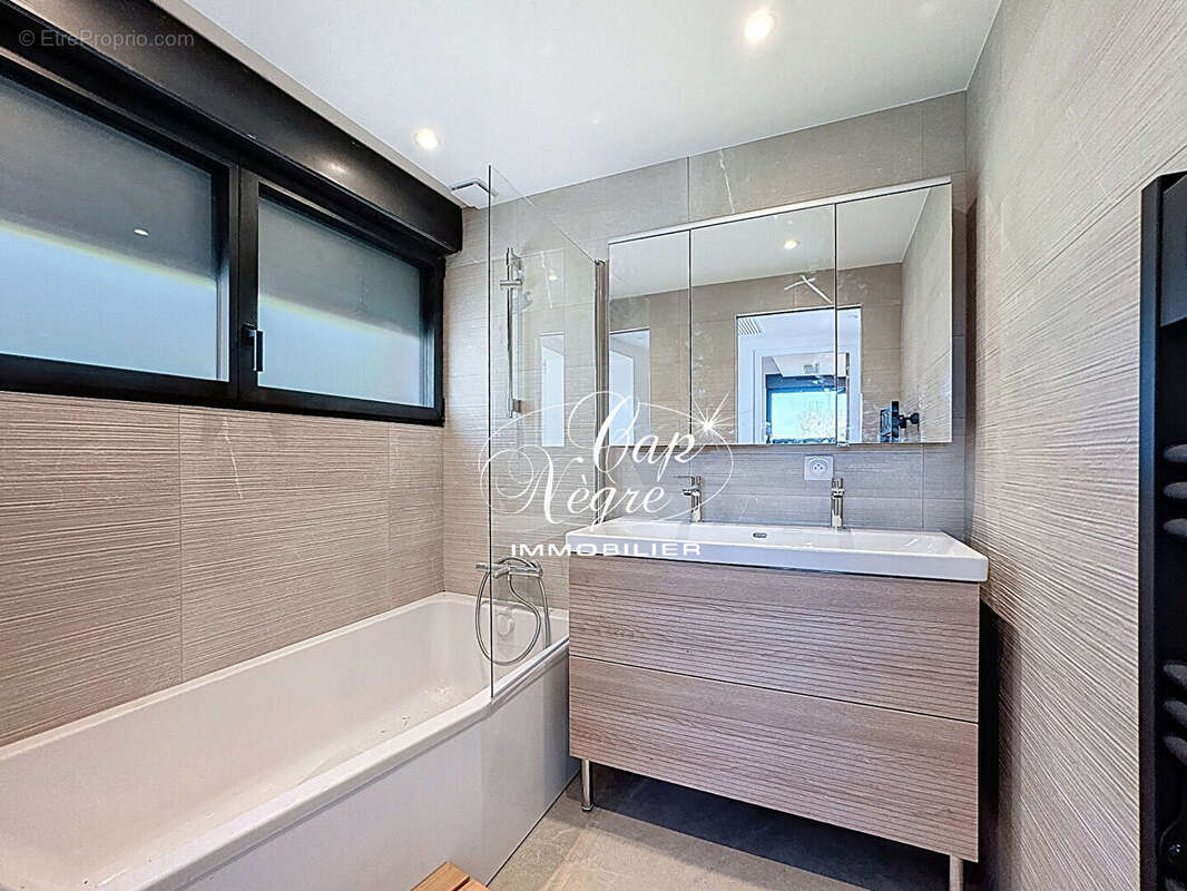 Appartement à LE LAVANDOU