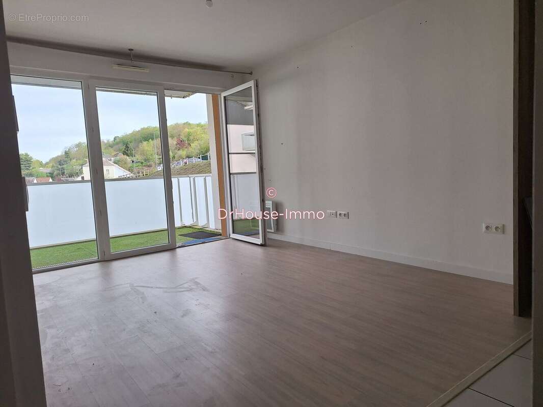 Appartement à LE HOULME