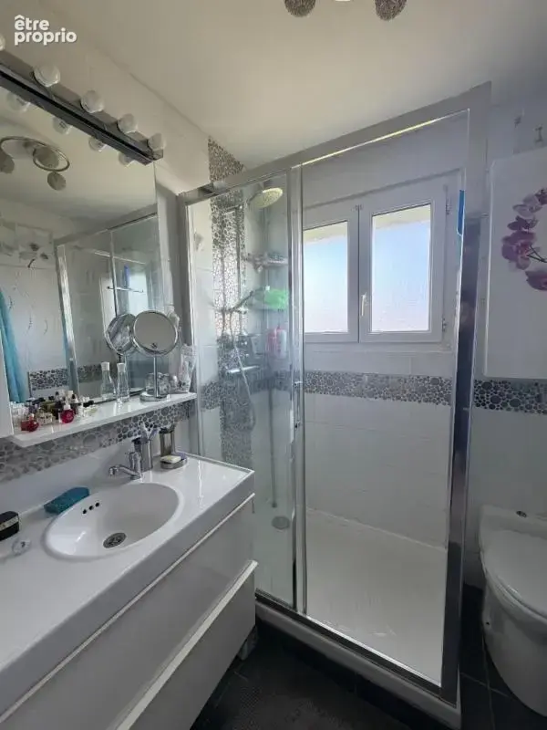 Jolie maison rénovée à Varennes Vauzelles - photo 8