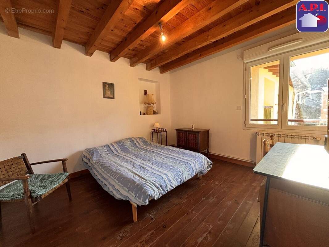 Maison à ROQUEFEUIL