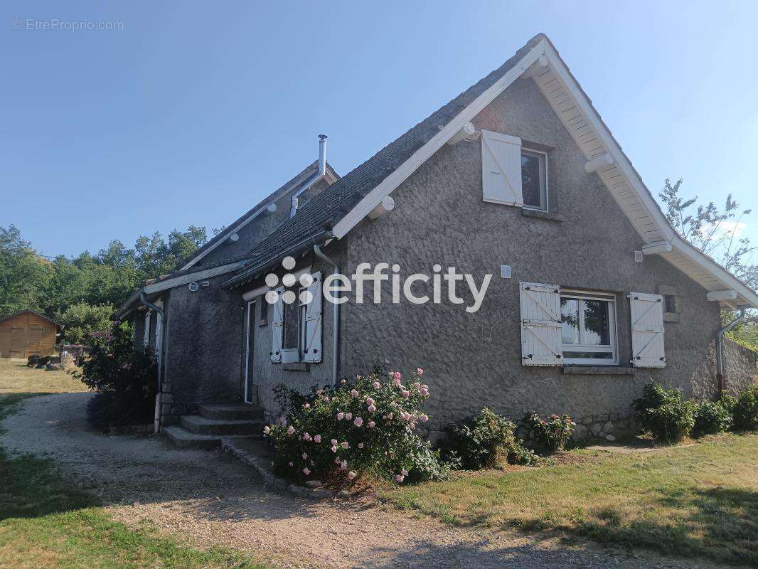 Maison 124 m² à Perigneux  - photo 3
