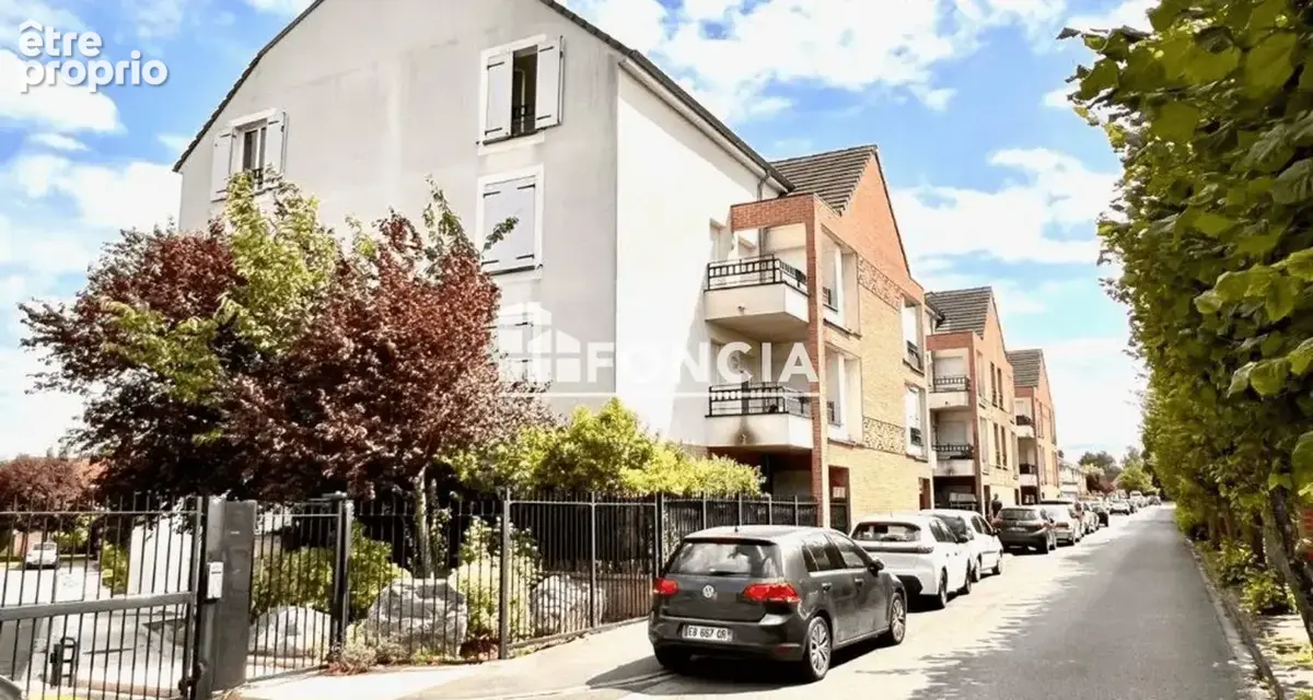 Exclusivite t2 de 50 m2 avec terrasse et parking - photo 2