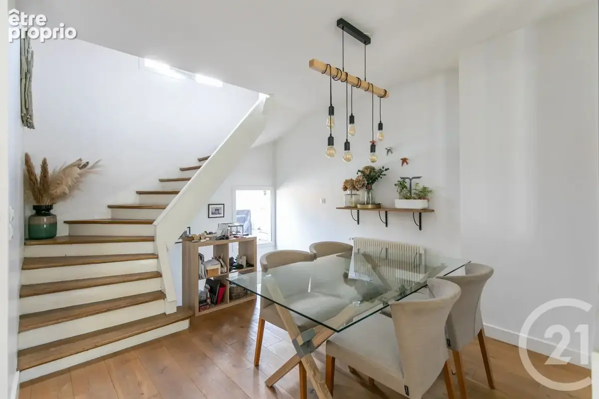 Maison 114 m² à Saint-Maur-Des-Fosses  - photo 21