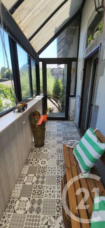 Maison 115 m² à Anglards-De-Salers  - photo 5