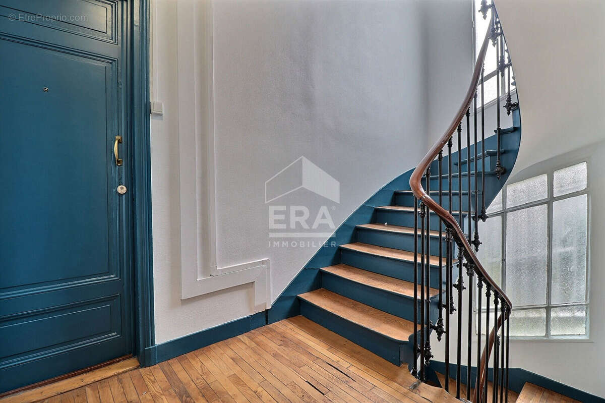 Appartement à AUBERVILLIERS