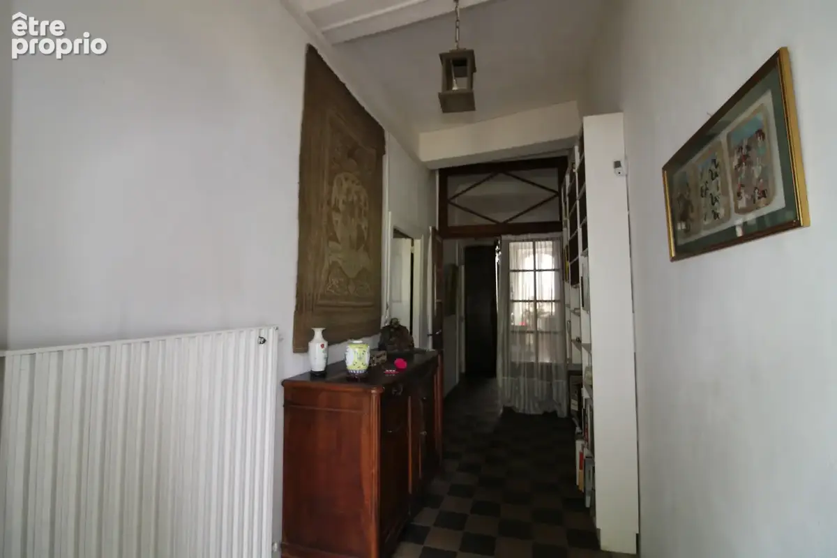 Maison de maitre 464 m2 + 150 m2 caves et garage.. - photo 31