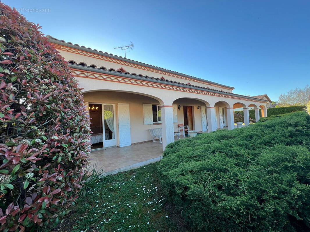 Maison à CAUSSADE