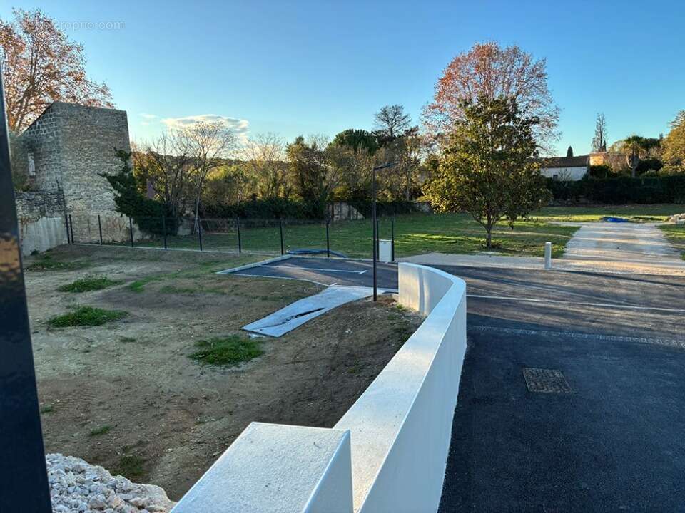 Terrain à AIGUES-VIVES