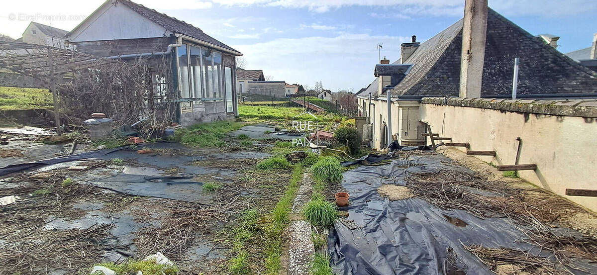 Maison à COLOMBIERS