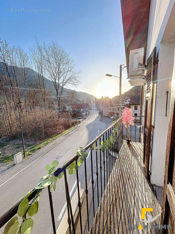 Appartement à SAINT-JEOIRE